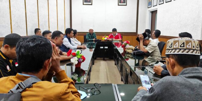 
 Dihadapan GPAI, Kepala Kemenag Kota Mataram Berjanji Akan Segera Cairkan TPG Lulusan 2025